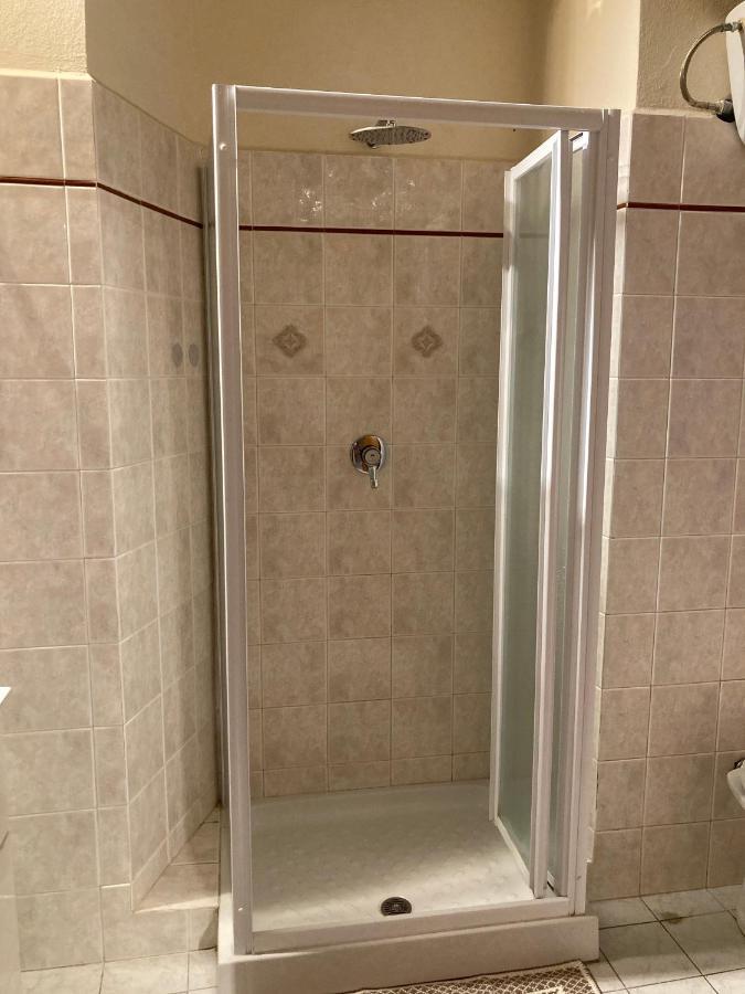 Great Studio Apartment In The Heart Of كياني المظهر الخارجي الصورة