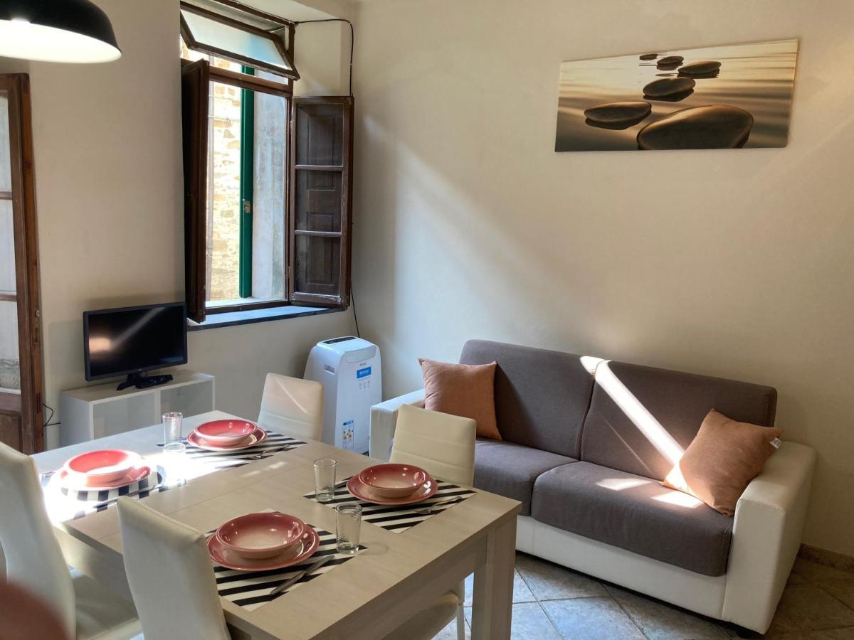 Great Studio Apartment In The Heart Of كياني المظهر الخارجي الصورة